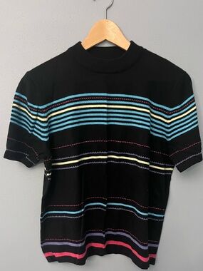 Vintage Requirements Short Sleeve Sweater